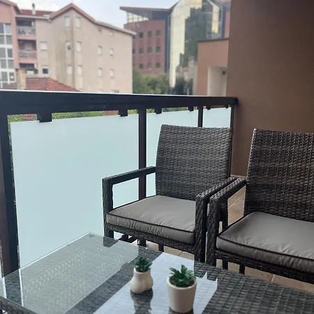 Tinaa Apartment
