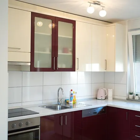Tinaa Apartment Ljubuski